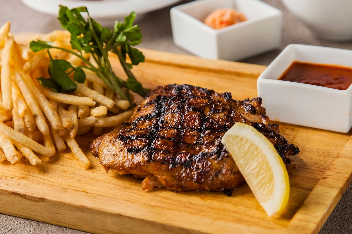 2/9(月)～期間限定】感謝を込めて！13周年記念！人気メニューを1,300円